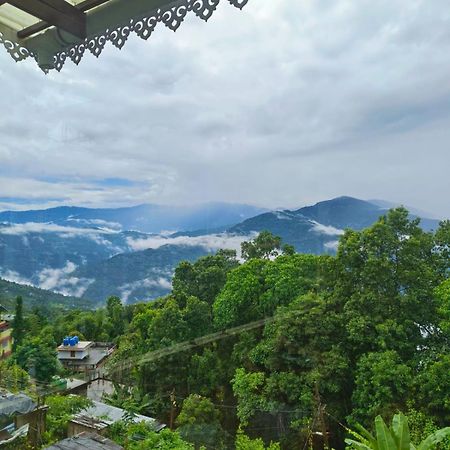 Aam'S Courtyard Hotel Kalimpong Bagian luar foto