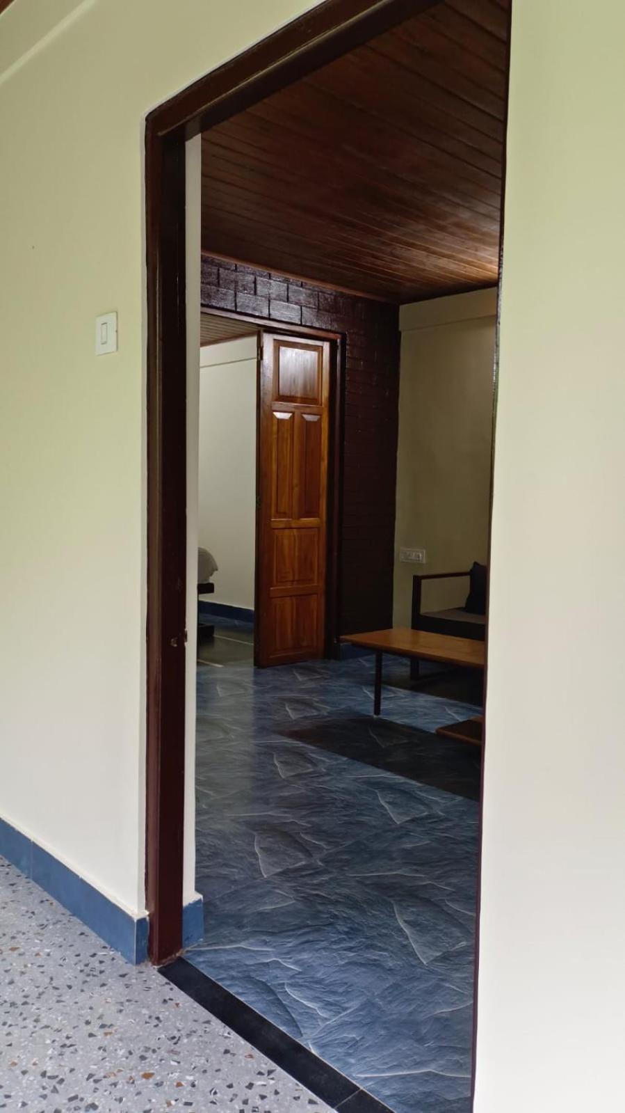Aam'S Courtyard Hotel Kalimpong Bagian luar foto